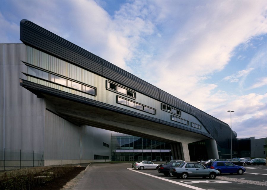 BMW central building .jpg